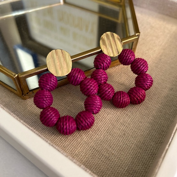 Earrings - Picture 3 of 4